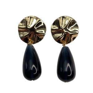 New Club Monaco Navy Glass Tear Drop Earrings